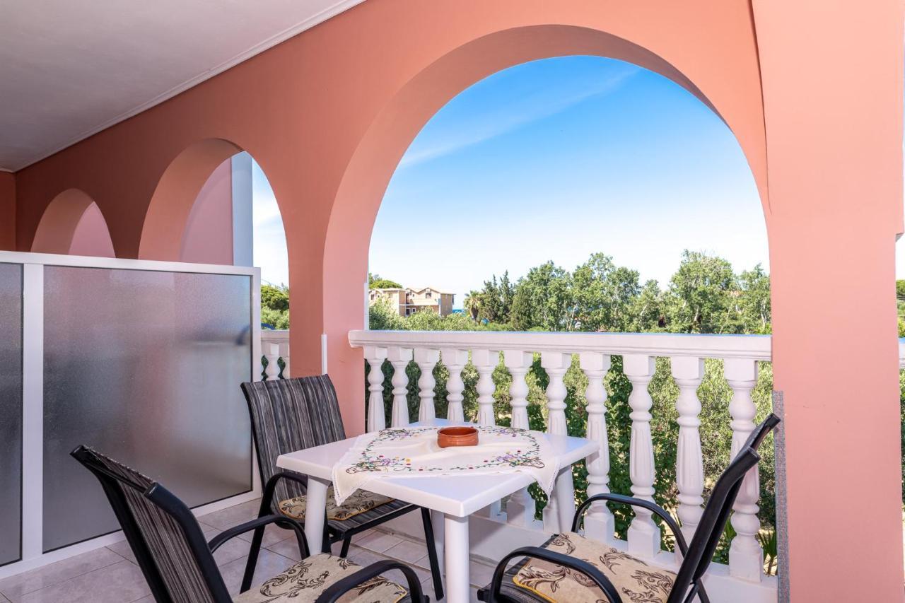 Arazzo Apartments Василикос Экстерьер фото